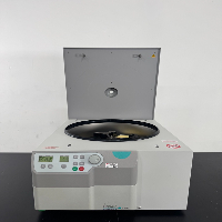 Hermle Labortechnik Z446 Centrifuge image 3